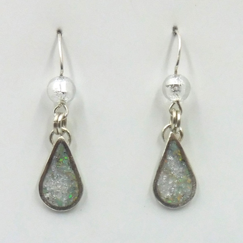 Click to view detail for DKC-2051 Earrings White Opal Inlay, Silver Bead $136